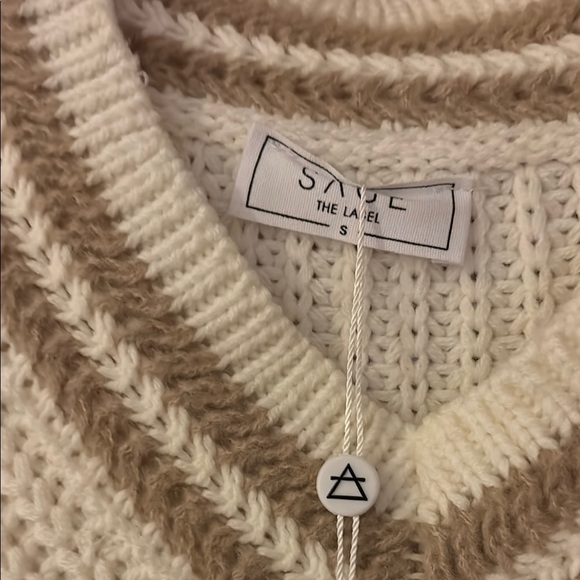 NWT Sage the Label Anthropology Ivory V-Neck Sweater - Picture 6 of 7